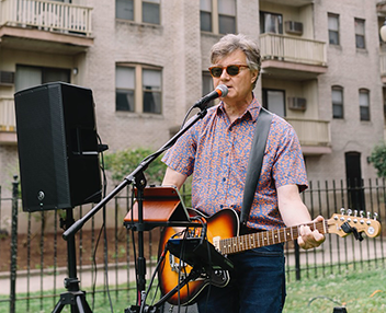 Tom at West End Farmers Market in Hartford, CT. Photo by Anaise Prince
